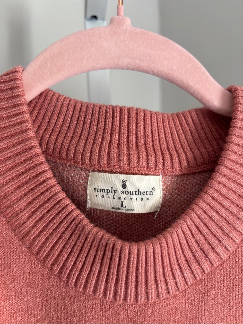 Simply Southern Coral Crewneck Sweater with White Textured Boot Motifs Size L - Picture 5 of 5